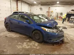 3KPFK4A70JE177602 2018 KIA FORTE