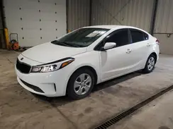 3KPFK4A70JE178765 2018 KIA FORTE