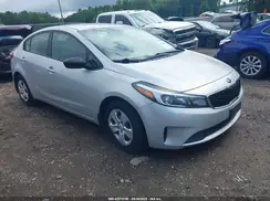 3KPFK4A70JE193265 2018 KIA FORTE