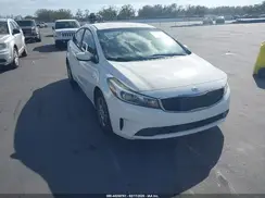 3KPFK4A70JE196182 2018 KIA FORTE