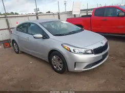 3KPFK4A70JE203048 2018 KIA FORTE