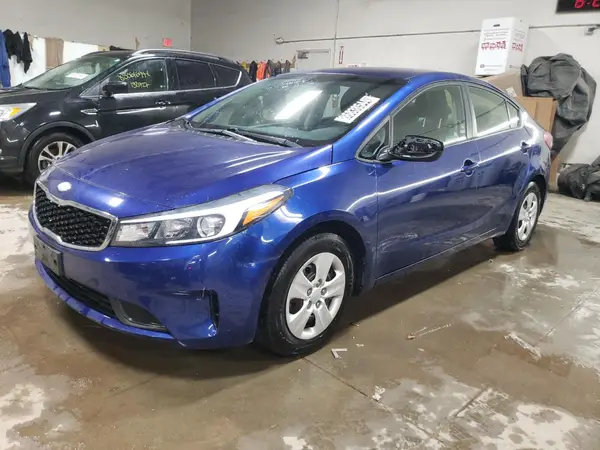 3KPFK4A70JE219671 2018 KIA FORTE - Image 1