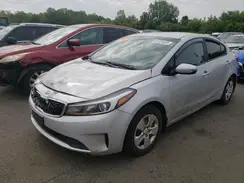 3KPFK4A70JE225860 2018 KIA FORTE