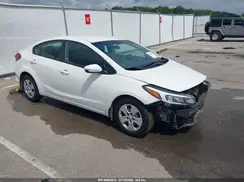 3KPFK4A70JE234185 2018 KIA FORTE