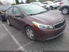 3KPFK4A70JE238964 2018 KIA FORTE