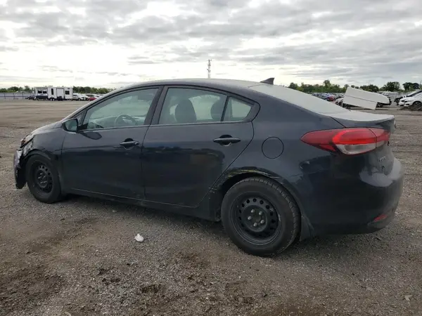 3KPFK4A70JE254372 2018 KIA FORTE - Image 2