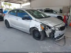 3KPFK4A70JE254419 2018 KIA FORTE