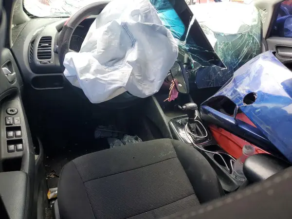 3KPFK4A70JE257076 2018 KIA FORTE - Image 8