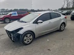 3KPFK4A70JE258003 2018 KIA FORTE