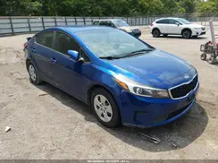 3KPFK4A70JE267669 2018 KIA FORTE