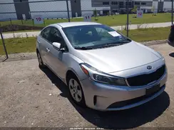 3KPFK4A70JE272631 2018 KIA FORTE