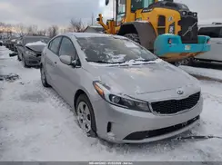 3KPFK4A70JE275321 2018 KIA FORTE