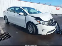 3KPFK4A70JE281054 2018 KIA FORTE