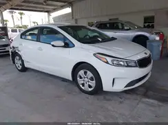 3KPFK4A70JE284620 2018 KIA FORTE