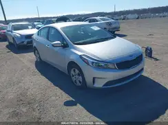 3KPFK4A71HE012605 2017 KIA FORTE
