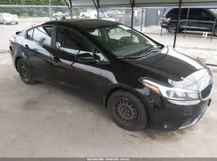 3KPFK4A71HE013737 2017 KIA FORTE