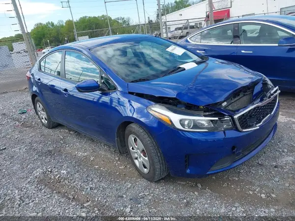 3KPFK4A71HE023362 2017 KIA FORTE - Image 1