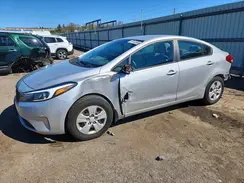 3KPFK4A71HE026438 2017 KIA FORTE