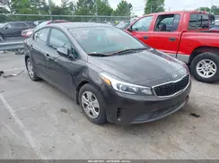 3KPFK4A71HE031834 2017 KIA FORTE