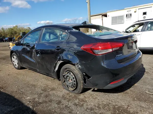 3KPFK4A71HE036290 2017 KIA FORTE - Image 2