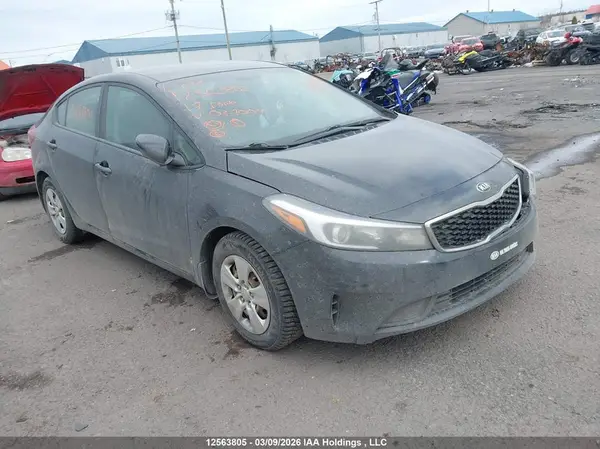 3KPFK4A71HE037004 2017 KIA FORTE - Image 1