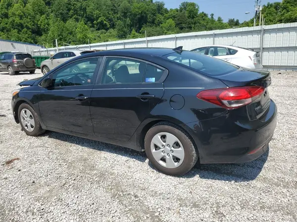 3KPFK4A71HE066146 2017 KIA FORTE - Image 2
