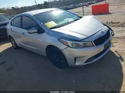 3KPFK4A71HE072321 2017 KIA FORTE