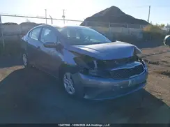 3KPFK4A71HE077745 2017 KIA FORTE