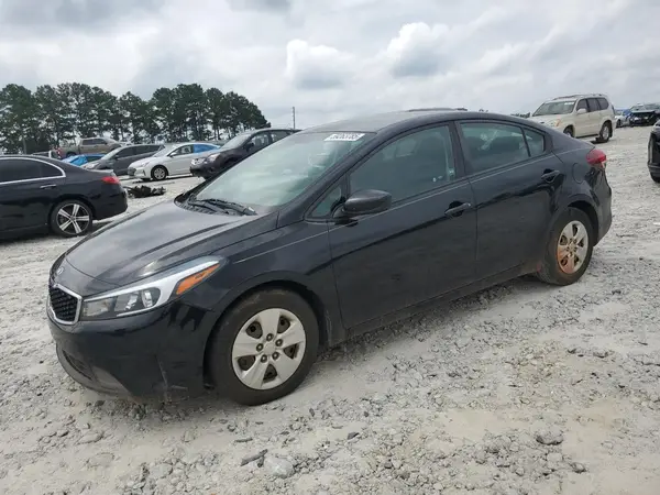 3KPFK4A71HE079656 2017 KIA FORTE - Image 1