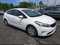 3KPFK4A71HE081312 2017 KIA FORTE