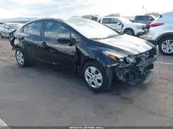 3KPFK4A71HE082458 2017 KIA FORTE
