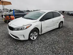 3KPFK4A71HE083013 2017 KIA FORTE