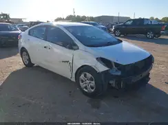 3KPFK4A71HE083402 2017 KIA FORTE