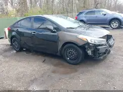 3KPFK4A71HE084341 2017 KIA FORTE