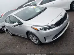 3KPFK4A71HE090673 2017 KIA FORTE