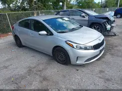 3KPFK4A71HE092424 2017 KIA FORTE