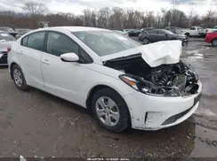 3KPFK4A71HE104345 2017 KIA FORTE