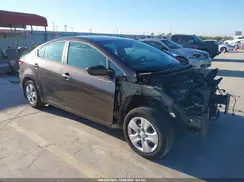 3KPFK4A71HE114728 2017 KIA FORTE
