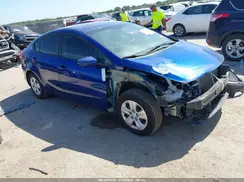 3KPFK4A71HE123929 2017 KIA FORTE