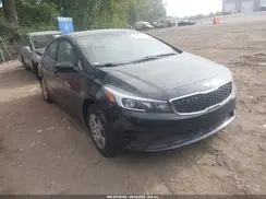 3KPFK4A71HE134770 2017 KIA FORTE
