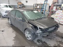 3KPFK4A71HE148572 2017 KIA FORTE