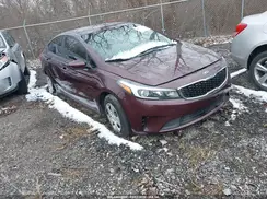 3KPFK4A71JE167354 2018 KIA FORTE