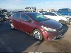 3KPFK4A71JE177933 2018 KIA FORTE