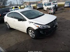 3KPFK4A71JE205634 2018 KIA FORTE