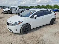 3KPFK4A71JE212728 2018 KIA FORTE