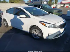 3KPFK4A71JE214429 2018 KIA FORTE