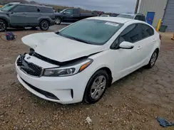 3KPFK4A71JE215001 2018 KIA FORTE
