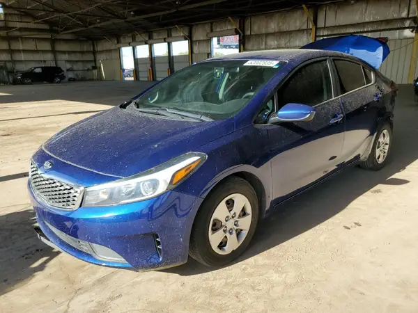 3KPFK4A71JE220120 2018 KIA FORTE - Image 1