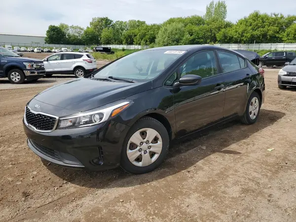 3KPFK4A71JE231621 2018 KIA FORTE - Image 1