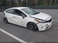 3KPFK4A71JE235202 2018 KIA FORTE
